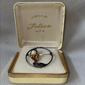 Vintage Felice 1950’s Gold & Silver faux Pearl Brooch